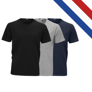 Tee-shirt homme LUCIEN à manches courtes, col bord côte, avec puce tricolore et étiquettes Le Vestiaire Citizen Green, fabrication française.