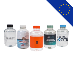 Bouteille d'eau en rPET recyclable personnalisable avec choix de bouchons colorés et options d'étiquetage pour une communication écoresponsable.